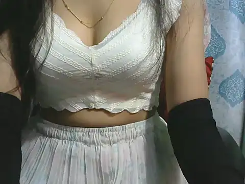 Snapshot of sheetal-sheetal95 chatting on 10, 11, 2025 sheetal-sheetal95 online show from 10, 11, 2025