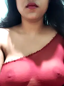 SugarWithSpice online show from 4, 5, 2026