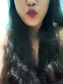 Snapshot of SugarWithSpice chatting on 4, 6, 2026 SugarWithSpice online show from 4, 6, 2026