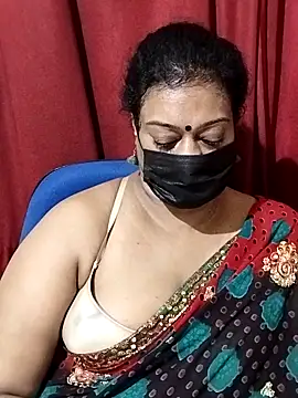 Snapshot of surekha-30 chatting on 7, 4, 2026 surekha-30 online show from 7, 4, 2026