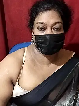 Snapshot of surekha-30 chatting on 17, 4, 2026 surekha-30 online show from 17, 4, 2026