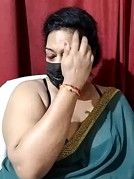 Snapshot of surekha-30 chatting on 23, 4, 2026 surekha-30 online show from 23, 4, 2026