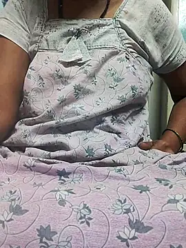 Snapshot of smartangel_telugu chatting on 13, 10, 2025 smartangel telugu online show from 13, 10, 2025