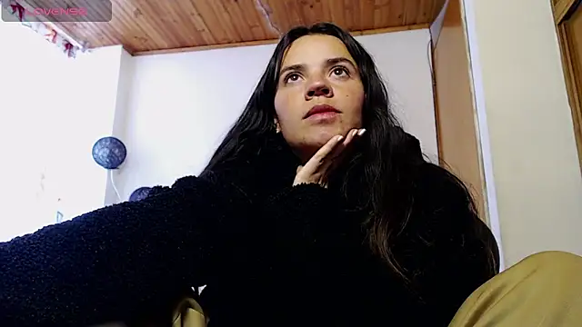 Skylar Serenity online show from 30, 10, 2025