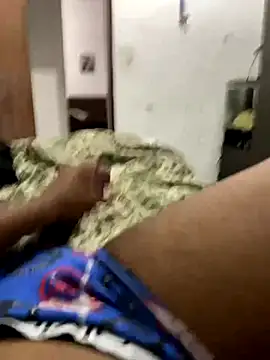 Kaua11225 online show from 10, 10, 2025