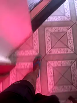 Kaua11225 online show from 24, 10, 2025