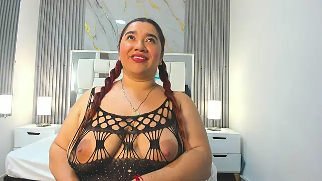 Snapshot of VanessaHard_as chatting on 15, 10, 2025 VanessaHard as online show from 15, 10, 2025