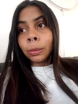 theLayla DH online show from 3, 10, 2025