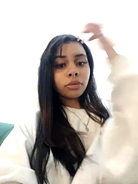 theLayla DH online show from 25, 10, 2025