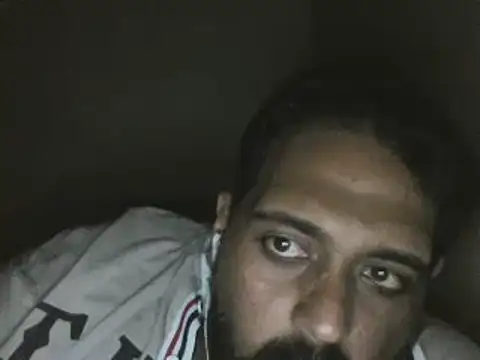 Snapshot of elpoop7305 chatting on 12, 10, 2025 elpoop7305 online show from 12, 10, 2025