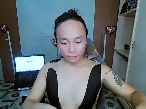 Snapshot of YourNikkieXxx chatting on 4, 2, 2026 YourNikkieXxx online show from 4, 2, 2026