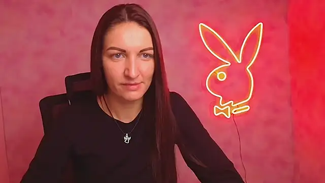 Aurora Loveu online show from 3, 12, 2025