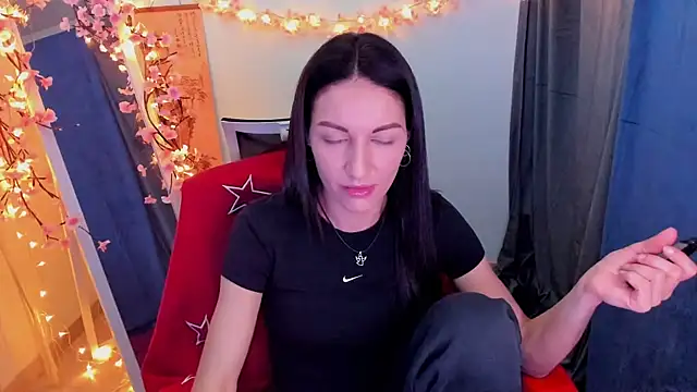 Snapshot of Aurora_Loveu chatting on 6, 3, 2026 Aurora Loveu online show from 6, 3, 2026