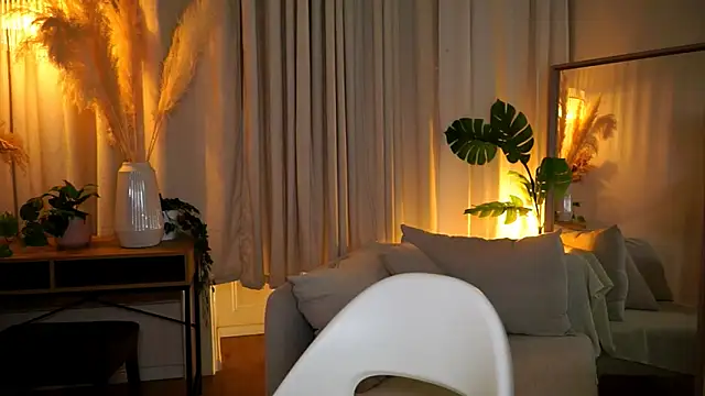 Snapshot of miilky_wayy chatting on 1, 11, 2025 miilky wayy online show from 1, 11, 2025