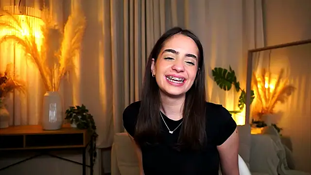 Snapshot of miilky_wayy chatting on 26, 2, 2026 miilky wayy online show from 26, 2, 2026