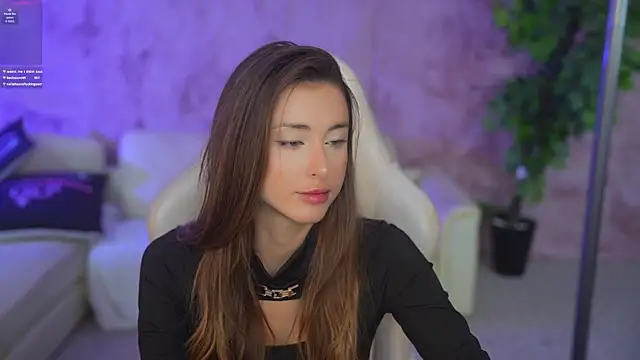 Snapshot of Luna_secretgirl chatting on 15, 10, 2025 Luna secretgirl online show from 15, 10, 2025