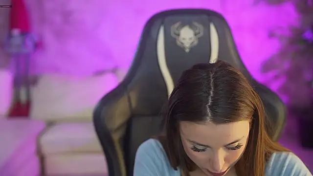 Snapshot of Luna_secretgirl chatting on 23, 11, 2025 Luna secretgirl online show from 23, 11, 2025