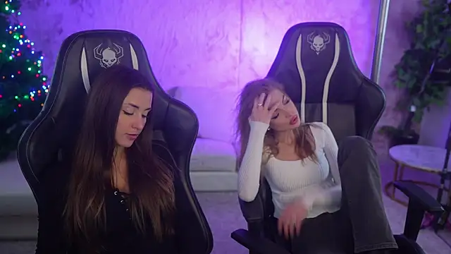 Snapshot of Luna_secretgirl chatting on 23, 12, 2025 Luna secretgirl online show from 23, 12, 2025