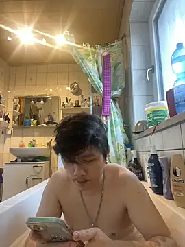 Snapshot of Kingpowerlittel chatting on 9, 2, 2026 Kingpowerlittel online show from 9, 2, 2026