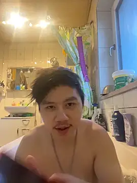 Snapshot of Kingpowerlittel chatting on 10, 2, 2026 Kingpowerlittel online show from 10, 2, 2026