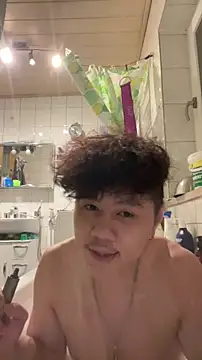 Snapshot of Kingpowerlittel chatting on 12, 3, 2026 Kingpowerlittel online show from 12, 3, 2026