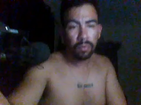 Snapshot of LarryVelazco1 chatting on 30, 5, 2026 LarryVelazco1 online show from 30, 5, 2026