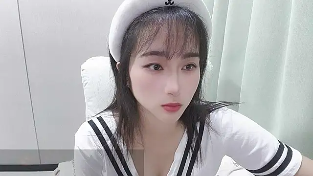 Honeysexy-1 online show from 26, 10, 2025