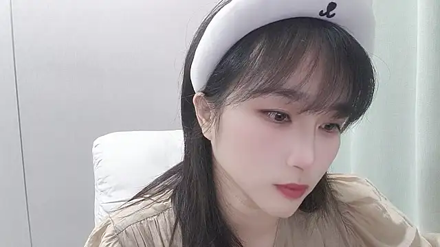 Honeysexy-1 online show from 1, 11, 2025