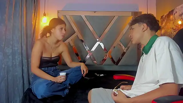 Snapshot of ChanellandMax chatting on 14, 12, 2025 ChanellandMax online show from 14, 12, 2025