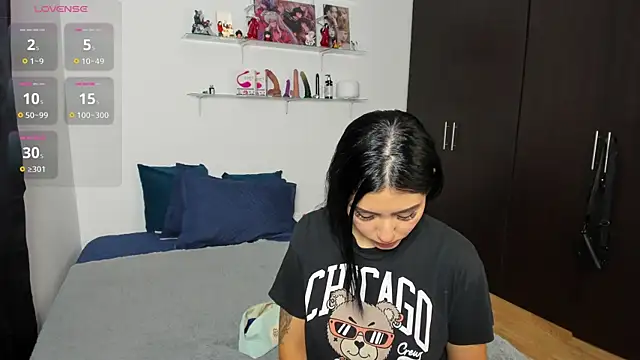 marianaandvalen online show from 3, 10, 2025