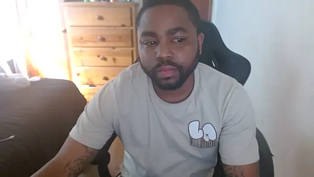 Breadwinnah online show from 4, 10, 2025