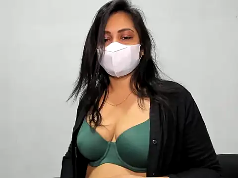 Snapshot of Crazy_Cat1995 chatting on 16, 12, 2025 Crazy Cat1995 online show from 16, 12, 2025