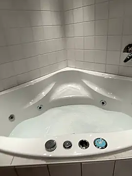 DreamThickCouple online show from 5, 3, 2026