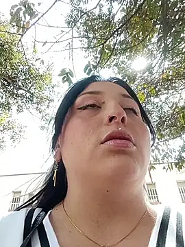 Snapshot of megan_fox5 chatting on 23, 10, 2025 megan fox5 online show from 23, 10, 2025