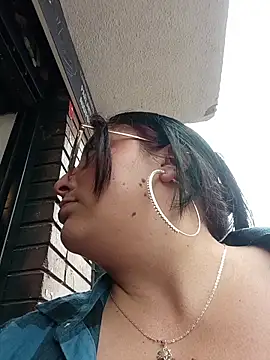 Snapshot of megan_fox5 chatting on 6, 11, 2025 megan fox5 online show from 6, 11, 2025