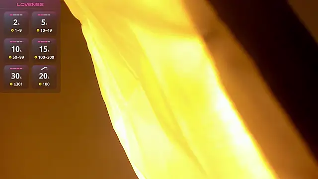 Snapshot of VioletRose_as chatting on 10, 10, 2025 VioletRose as online show from 10, 10, 2025