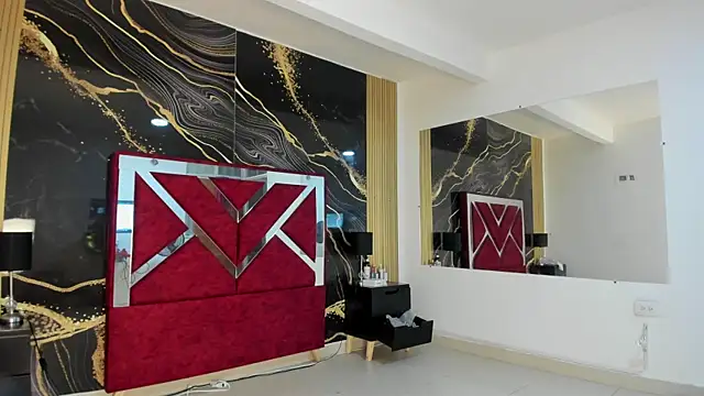 VioletRose as online show from 21, 12, 2025