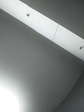 Snapshot of zyonboy1 chatting on 12, 11, 2025 zyonboy1 online show from 12, 11, 2025