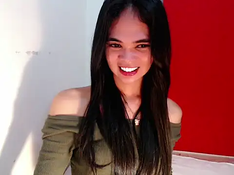 Snapshot of Linseyprats chatting on 3, 11, 2025 Linseyprats online show from 3, 11, 2025