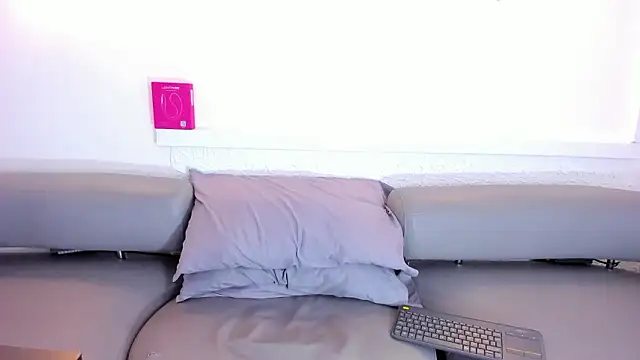 Scarlett Bj online show from 24, 3, 2026