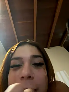 Snapshot of Makaela_Haddad chatting on 5, 10, 2025 Makaela Haddad online show from 5, 10, 2025