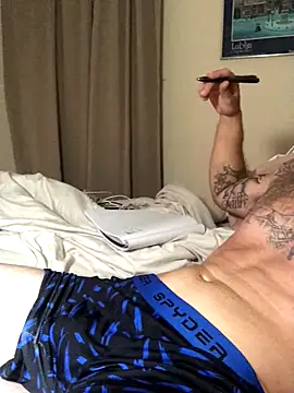 IsAparty online show from 18, 9, 2025