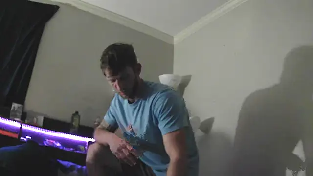 Snapshot of IsAparty chatting on 17, 1, 2026 IsAparty online show from 17, 1, 2026