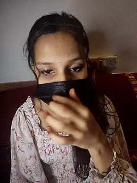 Pinkki-Age18 online show from 13, 1, 2026