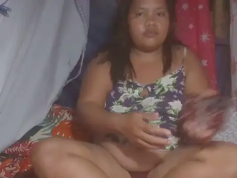 hot mom13 online show from 12, 2, 2026