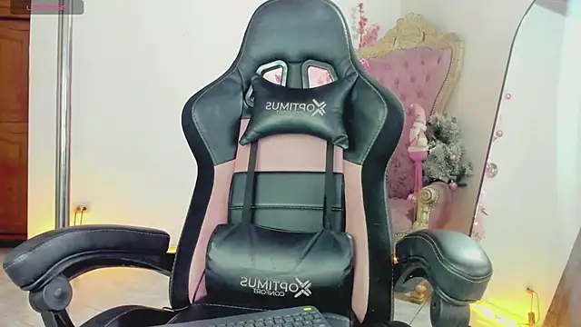 auraeroticaxxx online show from 3, 12, 2025