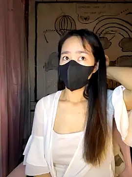 TiNa 04 online show from 30, 10, 2025