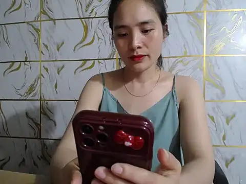 Lyzizi lovely09 online show from 22, 4, 2026