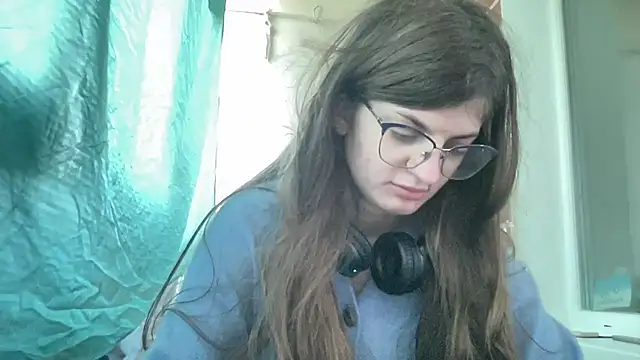 BabyDollX19 online show from 9, 9, 2025
