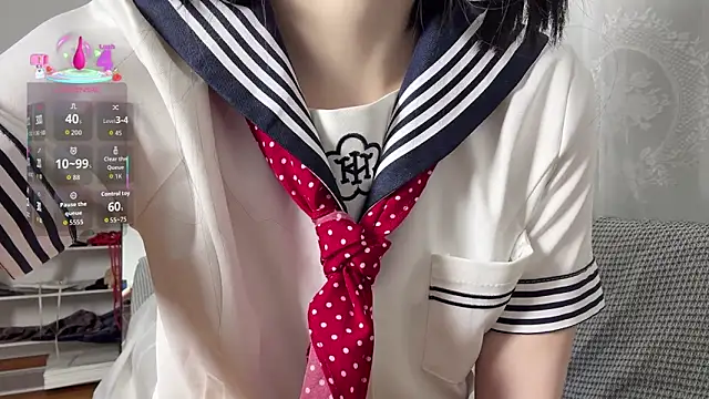 Yiyi-707 online show from 18, 11, 2025